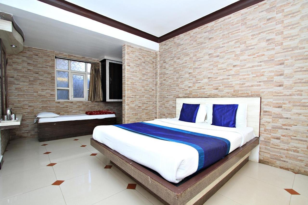 Hotel Pratham International Ооти Екстериор снимка