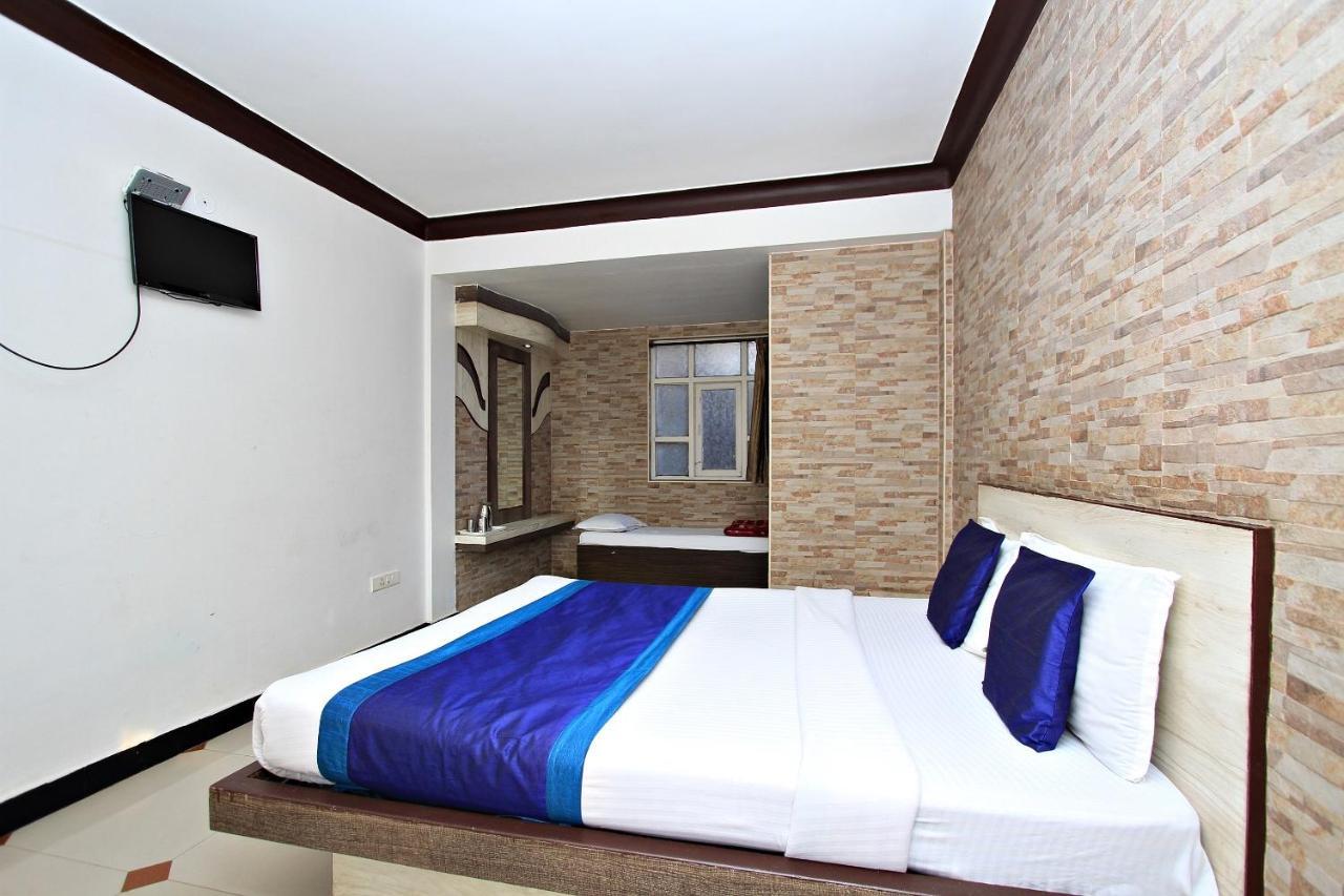 Hotel Pratham International Ооти Екстериор снимка