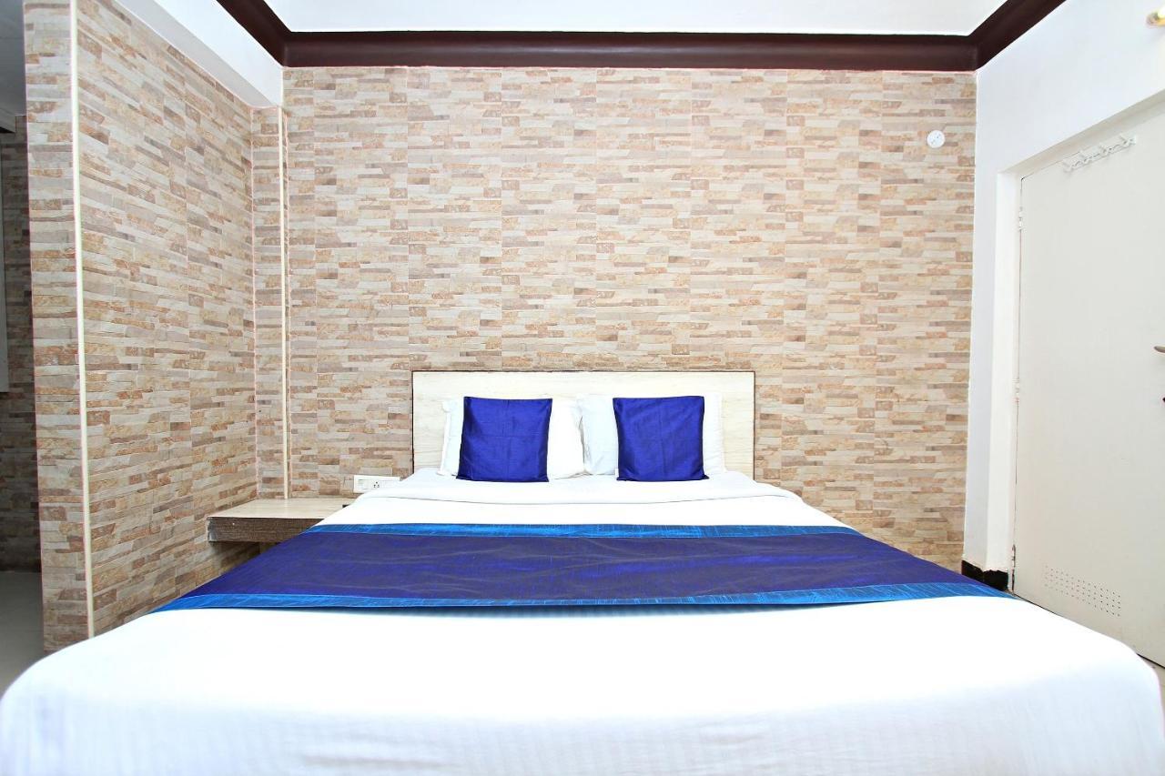 Hotel Pratham International Ооти Екстериор снимка